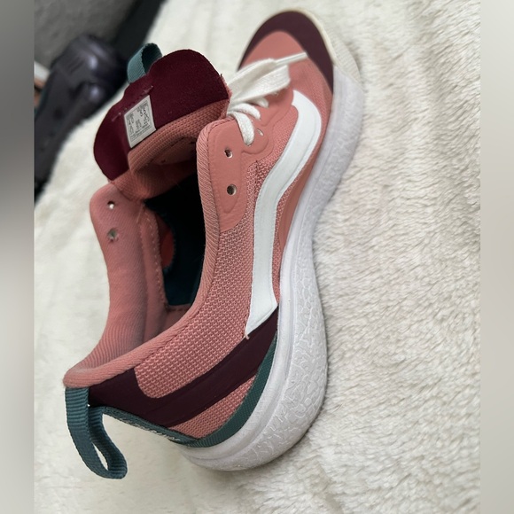 EUC VANS SIZE 5.5 WOMENS - Picture 4 of 7